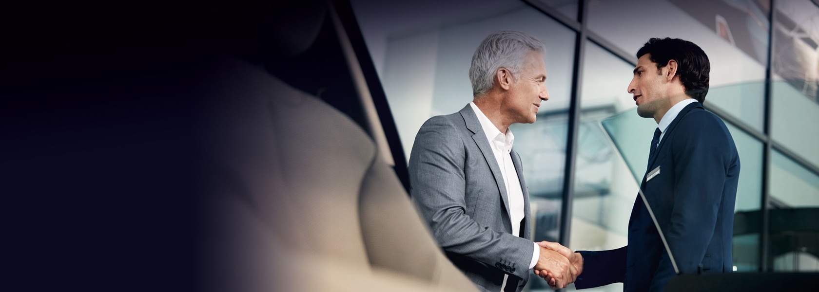 MASS­GESCHNEIDERTE LÖSUNGEN. - FÜR UNTERNEHMEN UND SELBSTSTÄNDIGE.